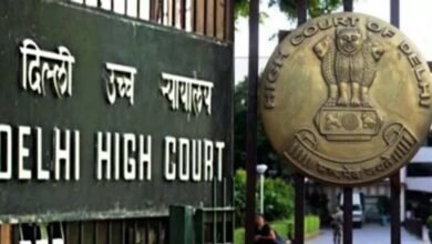 करोल बाग में नकली लग्जरी सामान बेचने वालों पर होगी कार्रवाई, हाईकोर्ट सख्त करोल बाग में नकली लग्जरी सामान बेचने वालों पर होगी कार्रवाई, हाईकोर्ट सख्त
