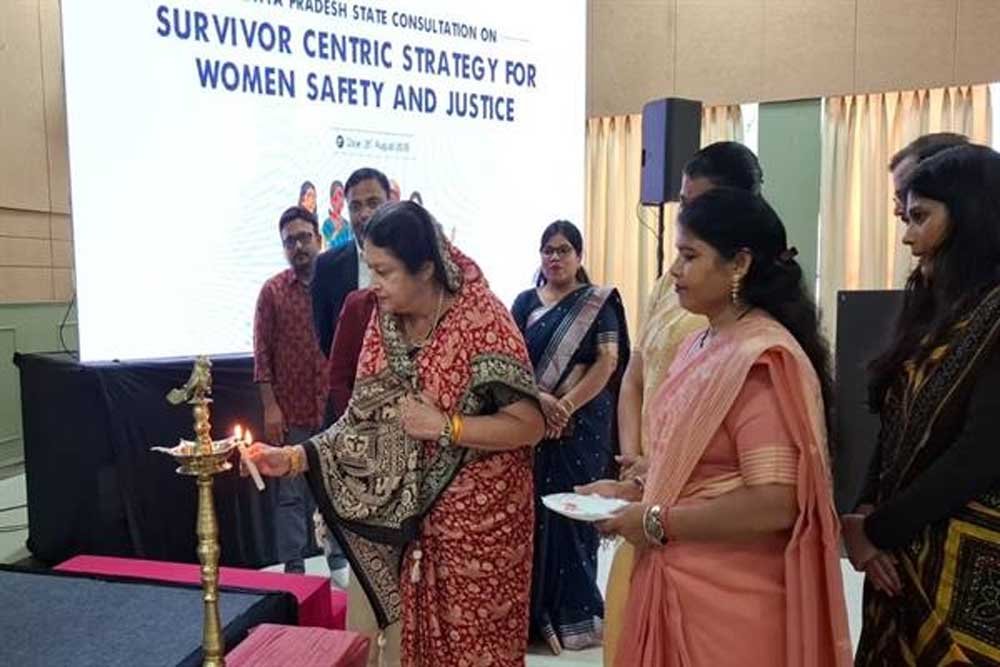 पीड़ित को ‘केस’ नहीं, व्यक्ति मानकर हो महिला सुरक्षा और न्याय की व्यवस्था पीड़ित को ‘केस’ नहीं, व्यक्ति मानकर हो महिला सुरक्षा और न्याय की व्यवस्था
