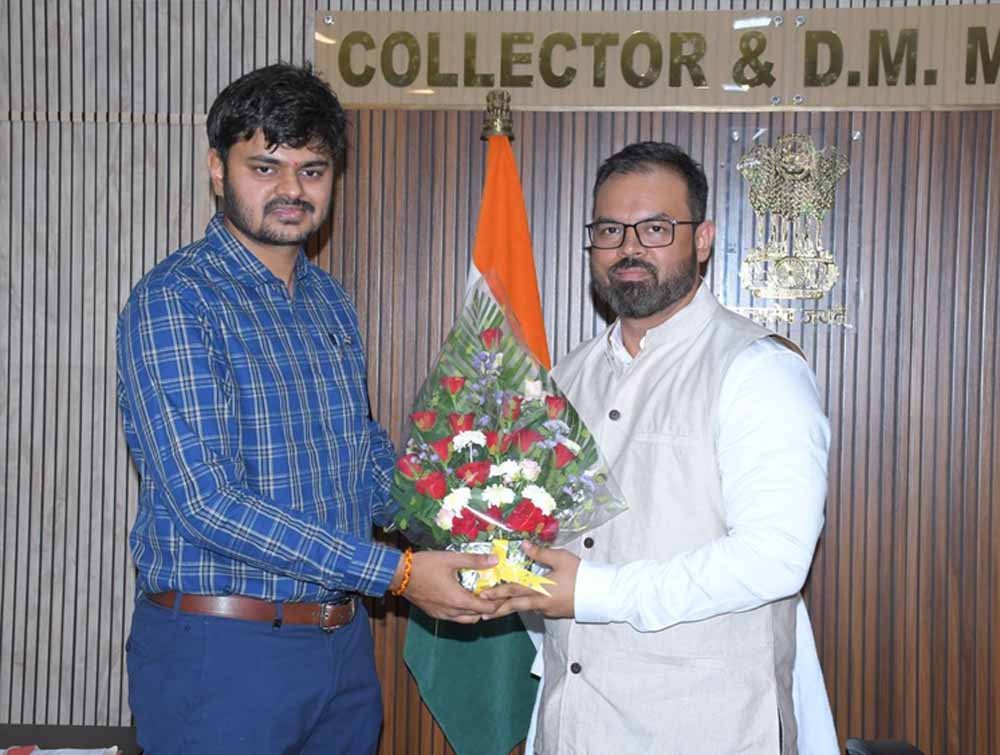 चार्ज संभालते ही एक्शन में मुंगेली कलेक्टर, कार्यालयों का औचक निरीक्षण; जनदर्शन का समय भी बदला चार्ज संभालते ही एक्शन में मुंगेली कलेक्टर, कार्यालयों का औचक निरीक्षण; जनदर्शन का समय भी बदला