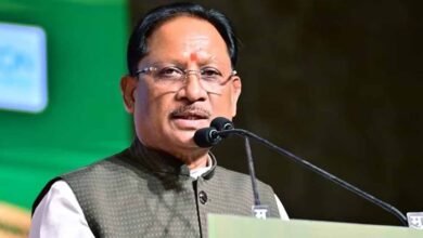 CM विष्णु देव साय का कांग्रेस पर हमला, बोले- बिजली के निजीकरण को लेकर फैला रही भ्रम CM विष्णु देव साय का कांग्रेस पर हमला, बोले- बिजली के निजीकरण को लेकर फैला रही भ्रम