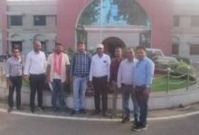 सर्व शिक्षक संघ ने शिक्षकों की मांगों को लेकर DEO को सौंपा ज्ञापन, जनगणना ड्यूटी के अवकाश और पदोन्नति की मांग सर्व शिक्षक संघ ने शिक्षकों की मांगों को लेकर DEO को सौंपा ज्ञापन, जनगणना ड्यूटी के अवकाश और पदोन्नति की मांग