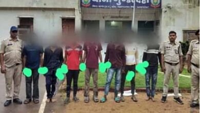 बालोद में मोबाइल टावर केबल चोर गिरोह का भंडाफोड़, 7 आरोपी गिरफ्तार बालोद में मोबाइल टावर केबल चोर गिरोह का भंडाफोड़, 7 आरोपी गिरफ्तार
