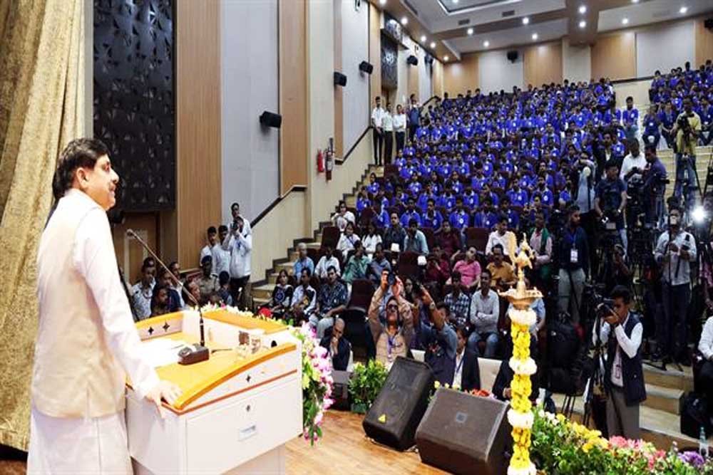 ग्लोबल स्किल्स पार्क भोपाल से भविष्य में प्रतिवर्ष 10 हजार युवा होंगे प्रशिक्षित : मुख्यमंत्री डॉ. यादव ग्लोबल स्किल्स पार्क भोपाल से भविष्य में प्रतिवर्ष 10 हजार युवा होंगे प्रशिक्षित : मुख्यमंत्री डॉ. यादव