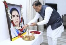 मुख्यमंत्री  साय ने छत्तीसगढ़ की प्रथम महिला सांसद और समाज सेविका मिनीमाता जी की पुण्यतिथि पर किया नमन