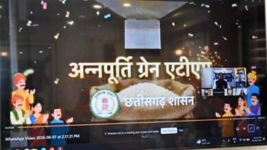 राशन की कतार से मिलेगी मुक्ति, बायोमेट्रिक प्रमाणीकरण के जरिए 24×7 घंटे खाद्यान्न- दयालदास बघेल राशन की कतार से मिलेगी मुक्ति, बायोमेट्रिक प्रमाणीकरण के जरिए 24×7 घंटे खाद्यान्न- दयालदास बघेल
