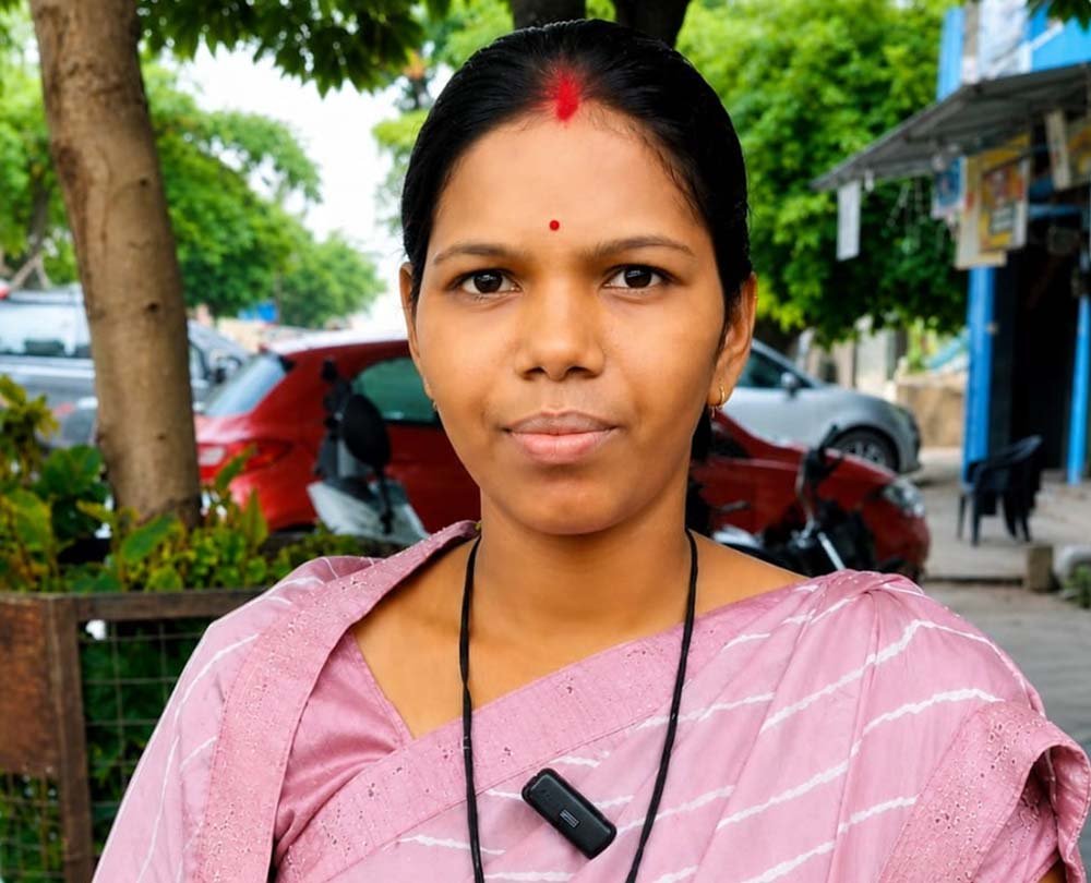 रक्षाबंधन से पहले मिली महतारी वंदन की सौगात, हितग्राही शकुन यादव ने मुख्यमंत्री विष्णु भैया का जताया आभार शकुन यादव रक्षाबंधन से पहले मिली महतारी वंदन की सौगात, हितग्राही शकुन यादव ने मुख्यमंत्री विष्णु भैया का जताया आभार शकुन यादव