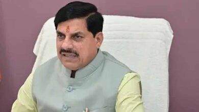 हितग्राही को हक की सौ प्रतिशत राशि मिले, यह प्रधानमंत्री मोदी के शासन में ही संभव : मुख्यमंत्री डॉ. यादव हितग्राही को हक की सौ प्रतिशत राशि मिले, यह प्रधानमंत्री मोदी के शासन में ही संभव : मुख्यमंत्री डॉ. यादव