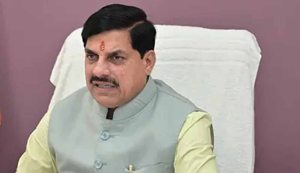 मुख्यमंत्री डॉ. यादव ने बहनों से बंधवाया रक्षा सूत्र मुख्यमंत्री डॉ. यादव ने बहनों से बंधवाया रक्षा सूत्र