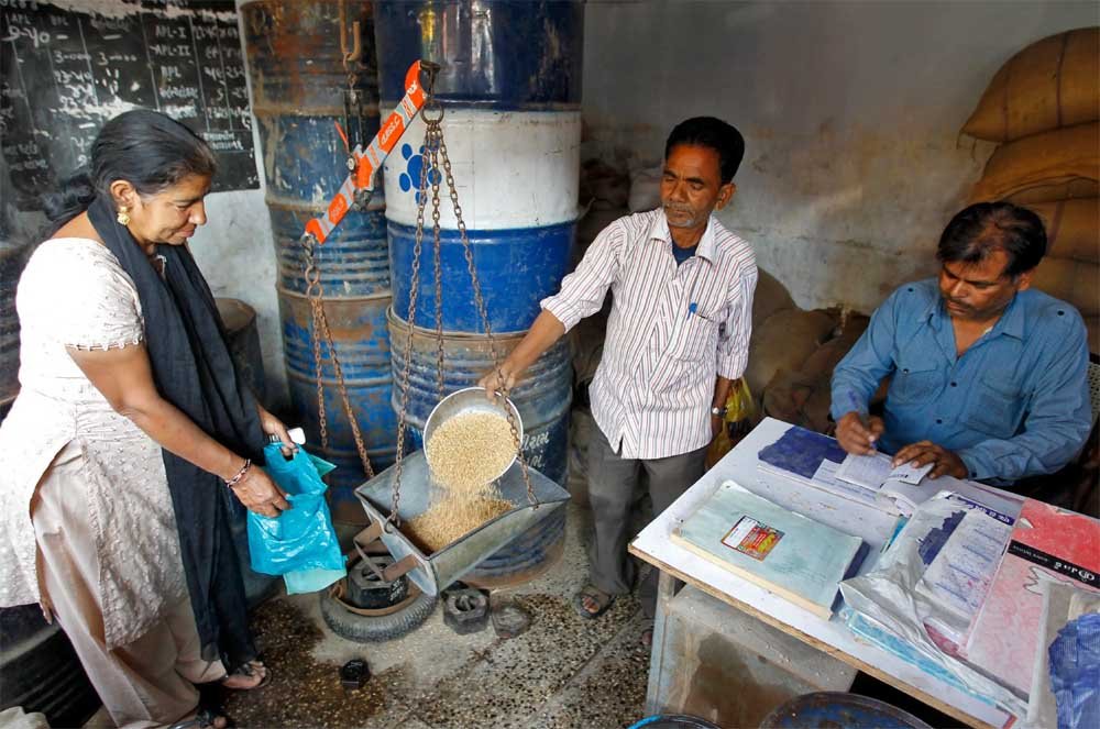 पोषण की नई ताकत बना यूपी का टेक होम राशन, बच्चों की सेहत से महिलाओं की आत्मनिर्भरता तक दिखा असर पोषण की नई ताकत बना यूपी का टेक होम राशन, बच्चों की सेहत से महिलाओं की आत्मनिर्भरता तक दिखा असर