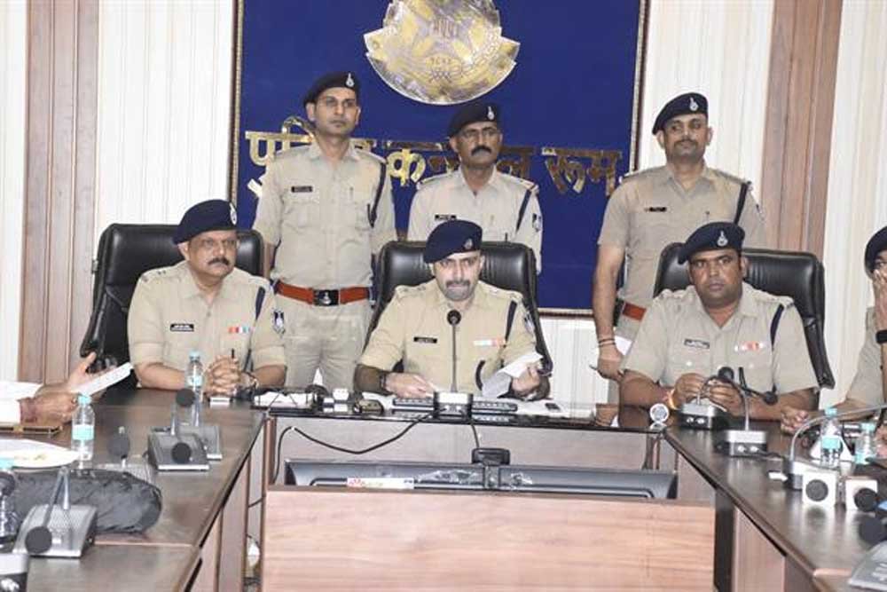 सागर पुलिस ने सायबर अपराध के लिए म्यूल बैंक खातों का नेटवर्क संचालित करने वाली गैंग का किया पर्दाफाश सागर पुलिस ने सायबर अपराध के लिए म्यूल बैंक खातों का नेटवर्क संचालित करने वाली गैंग का किया पर्दाफाश
