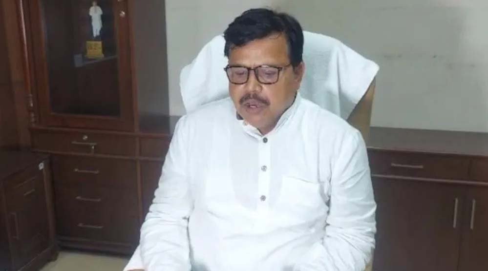 एमपी ट्रांसको ने 43 अनुकंपा संविदाकर्मियों का किया नियमितीकरण : ऊर्जा मंत्री तोमर एमपी ट्रांसको ने 43 अनुकंपा संविदाकर्मियों का किया नियमितीकरण : ऊर्जा मंत्री तोमर