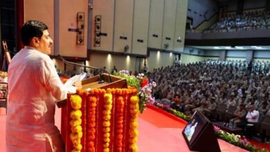 पुलिस बल और जवानों का मनोबल दोनों बढ़ाना हमारी प्राथमिकता : मुख्यमंत्री डॉ. यादव पुलिस बल और जवानों का मनोबल दोनों बढ़ाना हमारी प्राथमिकता : मुख्यमंत्री डॉ. यादव