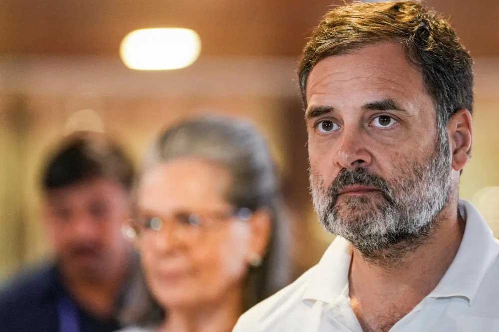 राहुल गांधी को सुप्रीम कोर्ट से बड़ी राहत, यूपी का आपराधिक मानहानि मामला रद्द; समन भी हुआ खारिज राहुल गांधी को सुप्रीम कोर्ट से बड़ी राहत, यूपी का आपराधिक मानहानि मामला रद्द; समन भी हुआ खारिज