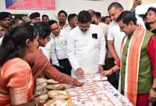 विष्णुभोग की खुशबू और बहनों के हुनर से सजी खास राखी