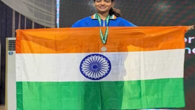 मध्यप्रदेश की फेंसिंग प्रतिभा खुशी दाभाड़े ने अंतर्राष्ट्रीय मंच पर रचा गौरव मध्यप्रदेश की फेंसिंग प्रतिभा खुशी दाभाड़े ने अंतर्राष्ट्रीय मंच पर रचा गौरव