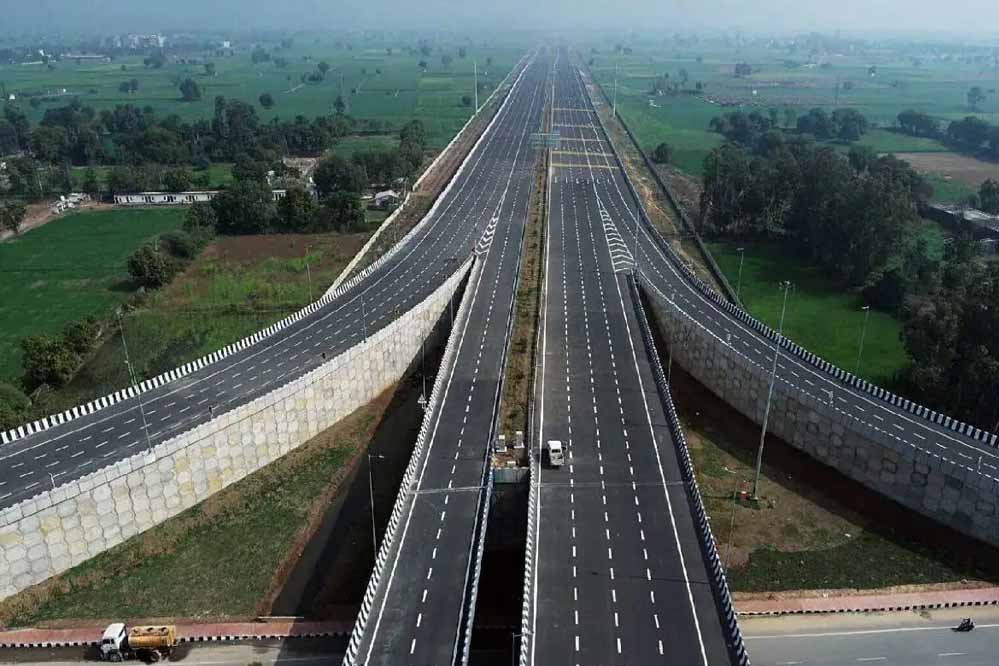 5 घंटे का सफर अब ढाई घंटे में! सागर-जबलपुर फोरलेन को मंजूरी, जानें किन गांवों से गुजरेगा हाईवे 5 घंटे का सफर अब ढाई घंटे में! सागर-जबलपुर फोरलेन को मंजूरी, जानें किन गांवों से गुजरेगा हाईवे