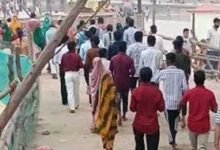 सावन के पहले सोमवार पर शिवमय हुई रामनगरी, सरयू से शिवालयों तक उमड़ा आस्था का सैलाब सावन के पहले सोमवार पर शिवमय हुई रामनगरी, सरयू से शिवालयों तक उमड़ा आस्था का सैलाब