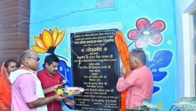 जनता की समस्याओं का त्वरित समाधान और राष्ट्र के प्रति कर्तव्यबोध ही सुशासन की पहचान : मंत्री परमार जनता की समस्याओं का त्वरित समाधान और राष्ट्र के प्रति कर्तव्यबोध ही सुशासन की पहचान : मंत्री परमार