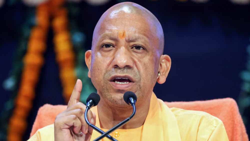 नकली-मिलावटी दवाओं पर योगी सरकार का शिकंजा, लाइसेंस से सप्लाई चेन तक कड़ी निगरानी नकली-मिलावटी दवाओं पर योगी सरकार का शिकंजा, लाइसेंस से सप्लाई चेन तक कड़ी निगरानी