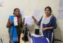 आधार सेवा केंद्र बना ग्रामीणों के लिए भरोसे का आधार