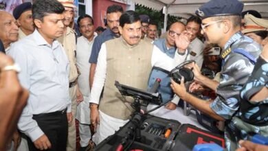 मुख्यमंत्री डॉ. यादव ने होमगार्ड आपदा प्रबंधन यंत्रों की प्रदर्शनी का किया अवलोकन मुख्यमंत्री डॉ. यादव ने होमगार्ड आपदा प्रबंधन यंत्रों की प्रदर्शनी का किया अवलोकन
