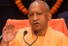 प्राइवेट स्कूल शिक्षकों को योगी सरकार की बड़ी सौगात, 3 लाख टीचरों को मिलेगा कैशलेस इलाज