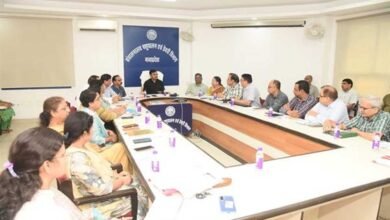 नस्ल सुधार के लिए सॉर्टेड सेक्स्ड सीमेन तकनीक अपनाने पशुपालकों को करें जागरूक : डॉ. सुदाम पी. खाड़े नस्ल सुधार के लिए सॉर्टेड सेक्स्ड सीमेन तकनीक अपनाने पशुपालकों को करें जागरूक : डॉ. सुदाम पी. खाड़े