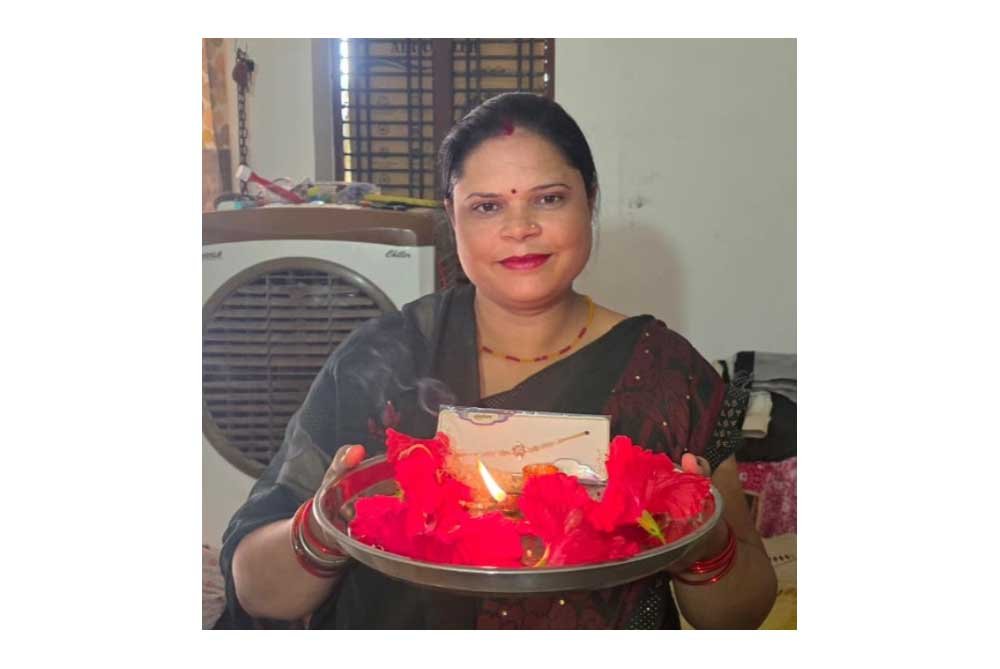 बहनों की खुशहाली का उपहार, विष्णु भैया का साथ—महतारी वंदन से प्रतिभा की रक्षाबंधन की खुशियां हुईं दोगुनी बहनों की खुशहाली का उपहार, विष्णु भैया का साथ—महतारी वंदन से प्रतिभा की रक्षाबंधन की खुशियां हुईं दोगुनी