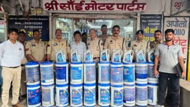 जांजगीर-चांपा में HPCL के नाम पर डुप्लीकेट तेल बेचने वालों पर पुलिस की रेड, 2.50 लाख का माल जब्त