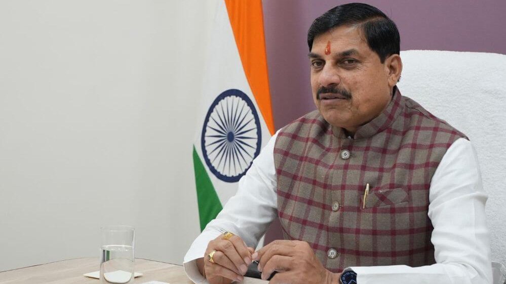 मोहन सरकार का बड़ा प्लान: सितंबर में मंत्रियों का चिंतन शिविर, ढाई साल के कामकाज की होगी समीक्षा मोहन सरकार का बड़ा प्लान: सितंबर में मंत्रियों का चिंतन शिविर, ढाई साल के कामकाज की होगी समीक्षा