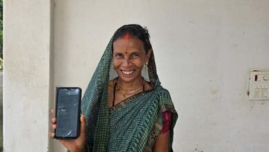 राखी के धागे में विष्णु भैया का साथ, महतारी वंदन की राशि से कुसुम की रक्षाबंधन की खुशियां हुईं दोगुनी राखी के धागे में विष्णु भैया का साथ, महतारी वंदन की राशि से कुसुम की रक्षाबंधन की खुशियां हुईं दोगुनी