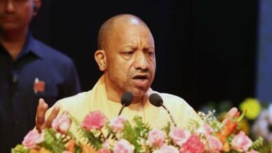 आईटीआई को उद्योगों से जोड़कर युवाओं के लिए रोजगार के अवसर बढ़ाएं: मुख्यमंत्री आईटीआई को उद्योगों से जोड़कर युवाओं के लिए रोजगार के अवसर बढ़ाएं: मुख्यमंत्री