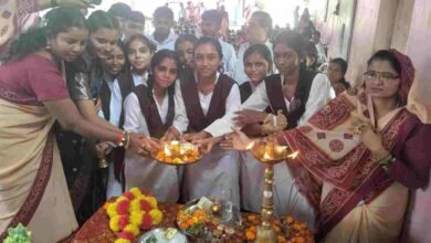 महर्षि दयानंद सरस्वती शिशु मंदिर में श्रीकृष्ण जन्मोत्सव उल्लास के साथ मनाया गया