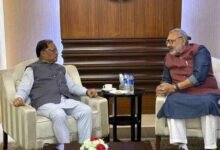 छत्तीसगढ़ में टेक्सटाइल उद्योग को बढ़ावा देने पर मुख्यमंत्री साय की केंद्रीय मंत्री गिरिराज सिंह से मुलाकात