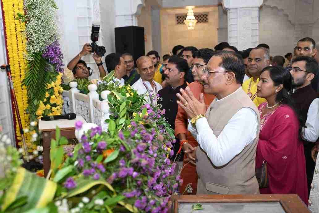 भगवान श्रीकृष्ण का जीवन हमें धर्म, कर्तव्य और लोककल्याण के मार्ग पर चलने की देता है प्रेरणा – मुख्यमंत्री विष्णुदेव साय भगवान श्रीकृष्ण का जीवन हमें धर्म, कर्तव्य और लोककल्याण के मार्ग पर चलने की देता है प्रेरणा – मुख्यमंत्री विष्णुदेव साय