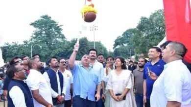 पर्यटन एवं संस्कृति मंत्री राजेश अग्रवाल दही हांडी उत्सव में हुए सम्मिलित पर्यटन एवं संस्कृति मंत्री राजेश अग्रवाल दही हांडी उत्सव में हुए सम्मिलित