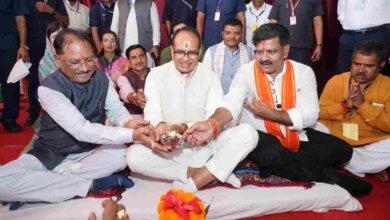 केंद्रीय मंत्री शिवराज सिंह चौहान और मुख्यमंत्री विष्णु देव साय ने सक्ती जिले में 121.70 करोड़ रुपए के 38 विकास कार्यों का किया लोकार्पण एवं भूमिपूजन