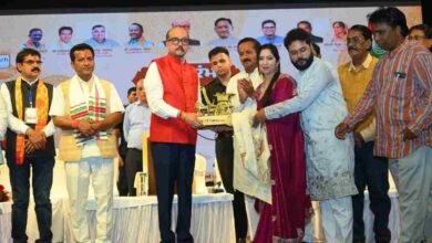 महाराजा चक्रधर सिंह की विरासत को नई पीढ़ी तक पहुंचा रहा चक्रधर समारोह: राज्यपाल रमेन डेका महाराजा चक्रधर सिंह की विरासत को नई पीढ़ी तक पहुंचा रहा चक्रधर समारोह: राज्यपाल रमेन डेका