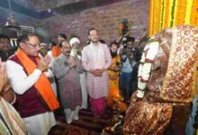 मुख्यमंत्री विष्णु देव साय ने मदकूद्वीप के प्राचीन मंदिरों में की पूजा-अर्चना