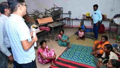 बाढ़ की मुश्किल घड़ी में अपनों के बीच पहुंचे वित्त मंत्री ओ.पी. चौधरी बाढ़ की मुश्किल घड़ी में अपनों के बीच पहुंचे वित्त मंत्री ओ.पी. चौधरी