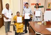 ब्रेल पुस्तक से दृष्टिबाधित विद्यार्थियों को कानूनी अधिकारों और शासकीय योजनाओं की मिलेगी जानकारी – राजस्व मंत्री टंक राम वर्मा