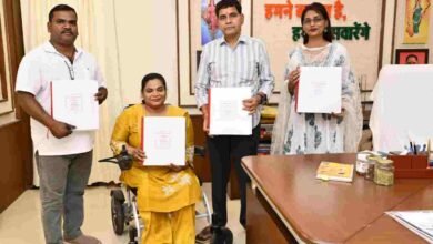 ब्रेल पुस्तक से दृष्टिबाधित विद्यार्थियों को कानूनी अधिकारों और शासकीय योजनाओं की मिलेगी जानकारी – राजस्व मंत्री टंक राम वर्मा ब्रेल पुस्तक से दृष्टिबाधित विद्यार्थियों को कानूनी अधिकारों और शासकीय योजनाओं की मिलेगी जानकारी – राजस्व मंत्री टंक राम वर्मा