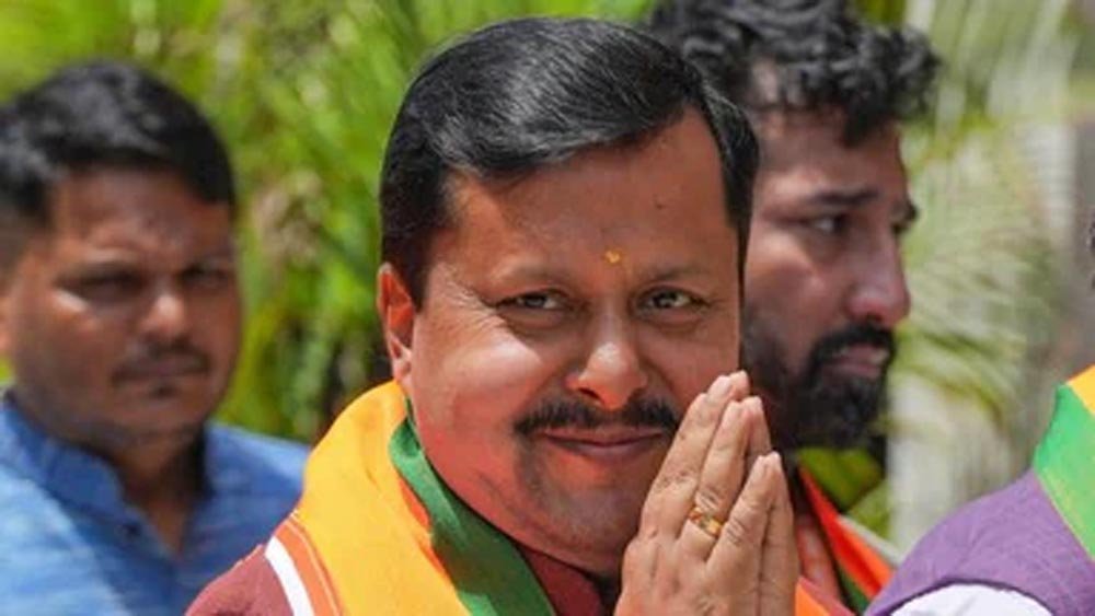 नितिन नवीन ने दान की 3 महीने की सैलरी, बिहार बाढ़ पीड़ितों के लिए CM राहत कोष में भेजे ₹6.35 लाख नितिन नवीन ने दान की 3 महीने की सैलरी, बिहार बाढ़ पीड़ितों के लिए CM राहत कोष में भेजे ₹6.35 लाख