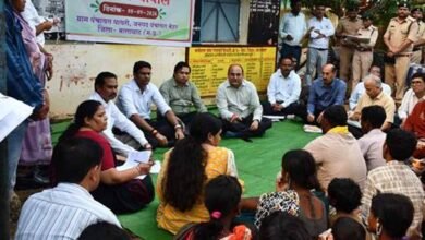 संभागायुक्त ने बालाघाट के पाथरी ग्राम में की रात्रि चौपाल