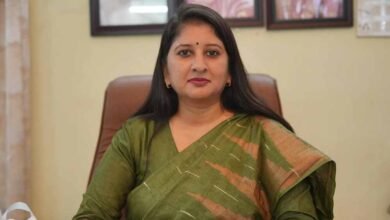 डॉ. वर्णिका शर्मा की अनुशंसा पर प्रदेश के स्कूलों एवं बालिका छात्रावासों में सेनेटरी पैड वेंडिंग मशीन की सुविधा उपलब्ध कराने पर जोर डॉ. वर्णिका शर्मा की अनुशंसा पर प्रदेश के स्कूलों एवं बालिका छात्रावासों में सेनेटरी पैड वेंडिंग मशीन की सुविधा उपलब्ध कराने पर जोर