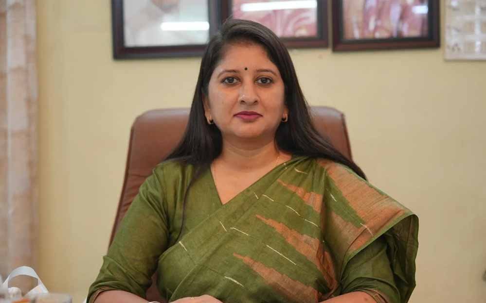 डॉ. वर्णिका शर्मा की अनुशंसा पर प्रदेश के स्कूलों एवं बालिका छात्रावासों में सेनेटरी पैड वेंडिंग मशीन की सुविधा उपलब्ध कराने पर जोर