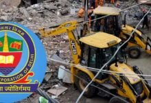 सत्य निकेतन हादसे पर MCD का बड़ा एक्शन, डिप्टी कमिश्नर समेत 5 अधिकारी सस्पेंड