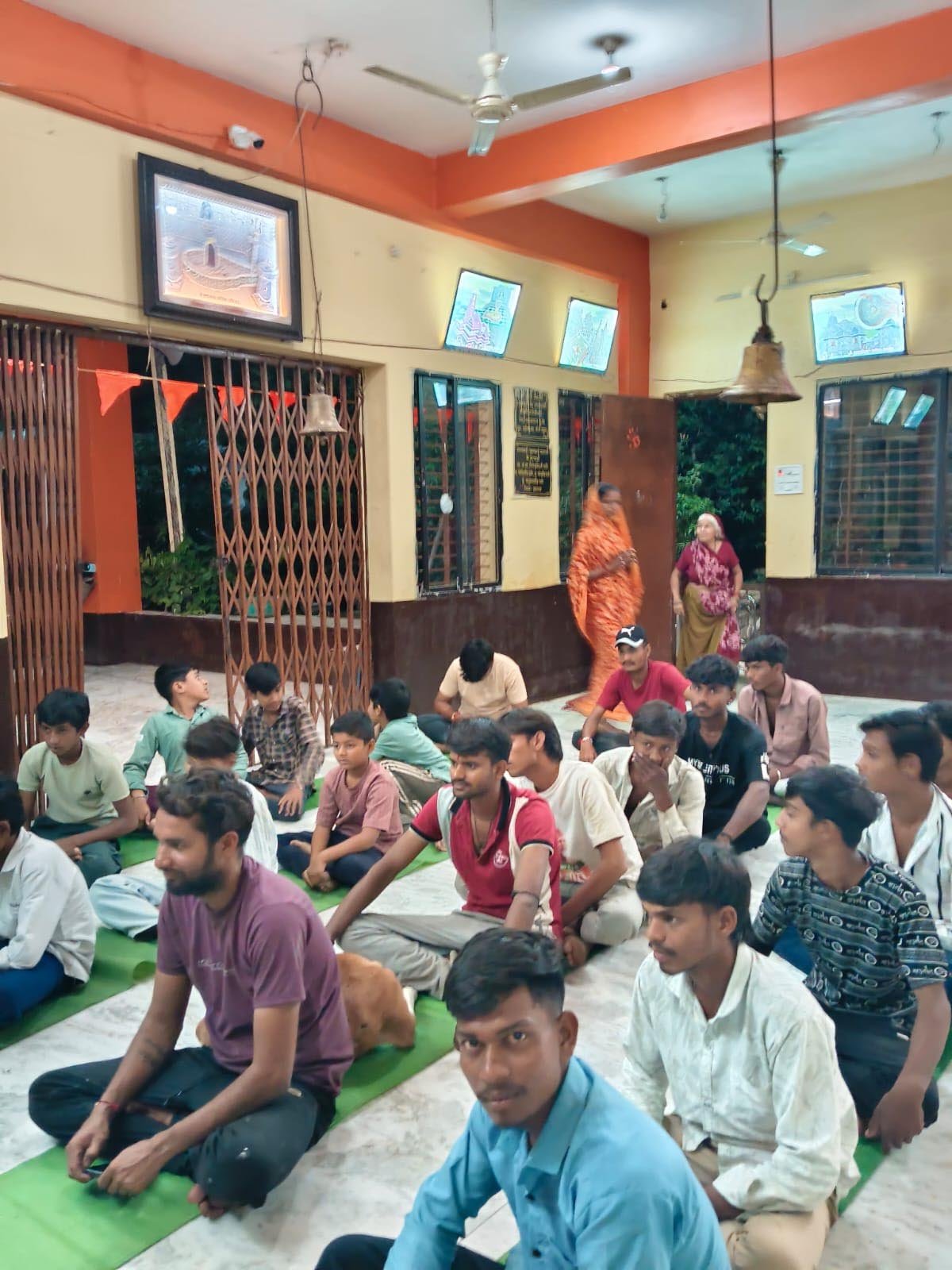 झकनावदा में विश्व हिंदू परिषद का स्थापना दिवस हर्षोल्लास के साथ मनाया झकनावदा में विश्व हिंदू परिषद का स्थापना दिवस हर्षोल्लास के साथ मनाया
