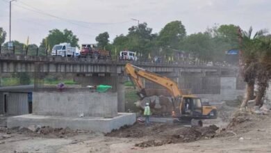 सिंहस्थ से पहले उज्जैन में घटिया निर्माण पर सांसद सख्त, गडकरी से की कड़ी कार्रवाई की मांग सिंहस्थ से पहले उज्जैन में घटिया निर्माण पर सांसद सख्त, गडकरी से की कड़ी कार्रवाई की मांग