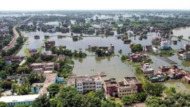 बिहार में बाढ़ का कहर बढ़ा, 13 जिलों की 34 लाख से ज्यादा आबादी प्रभावित; गंगा ने पार किया फ्लड मार्क बिहार में बाढ़ का कहर बढ़ा, 13 जिलों की 34 लाख से ज्यादा आबादी प्रभावित; गंगा ने पार किया फ्लड मार्क